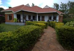 Bougainville Safari Lodge
