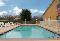 Comfort Suites
