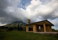 Sabyinyo Silverback Lodge