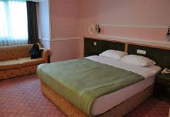 Zeus Hotel