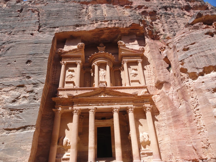 private tour guides in jordan